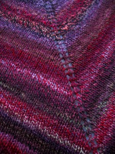 bfl-shawlette-close